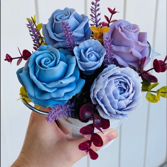 Soap Flowers - Picture 2 of 11